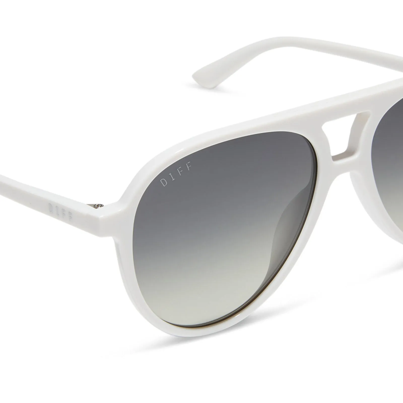 TOSCA II - WHITE CLOUD + GREY GRADIENT + SILVER FLASH SUNGLASSES sold by Diff Eyewear product image thumbnail 4