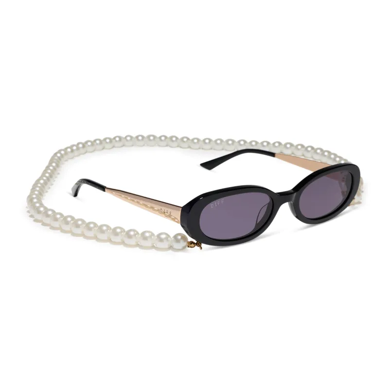 NANCY - BLACK + GREY + POLARIZED SUNGLASSES made by Diff Eyewear