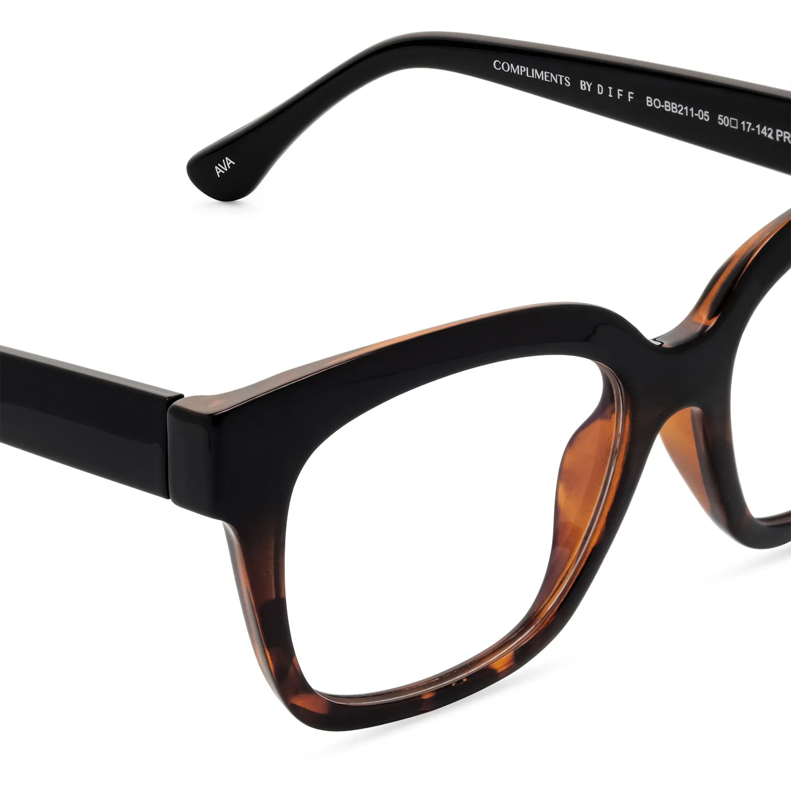 AVA - BLACK TORTOISE + BLUE LIGHT READERS sold by Diff Eyewear product image thumbnail 5