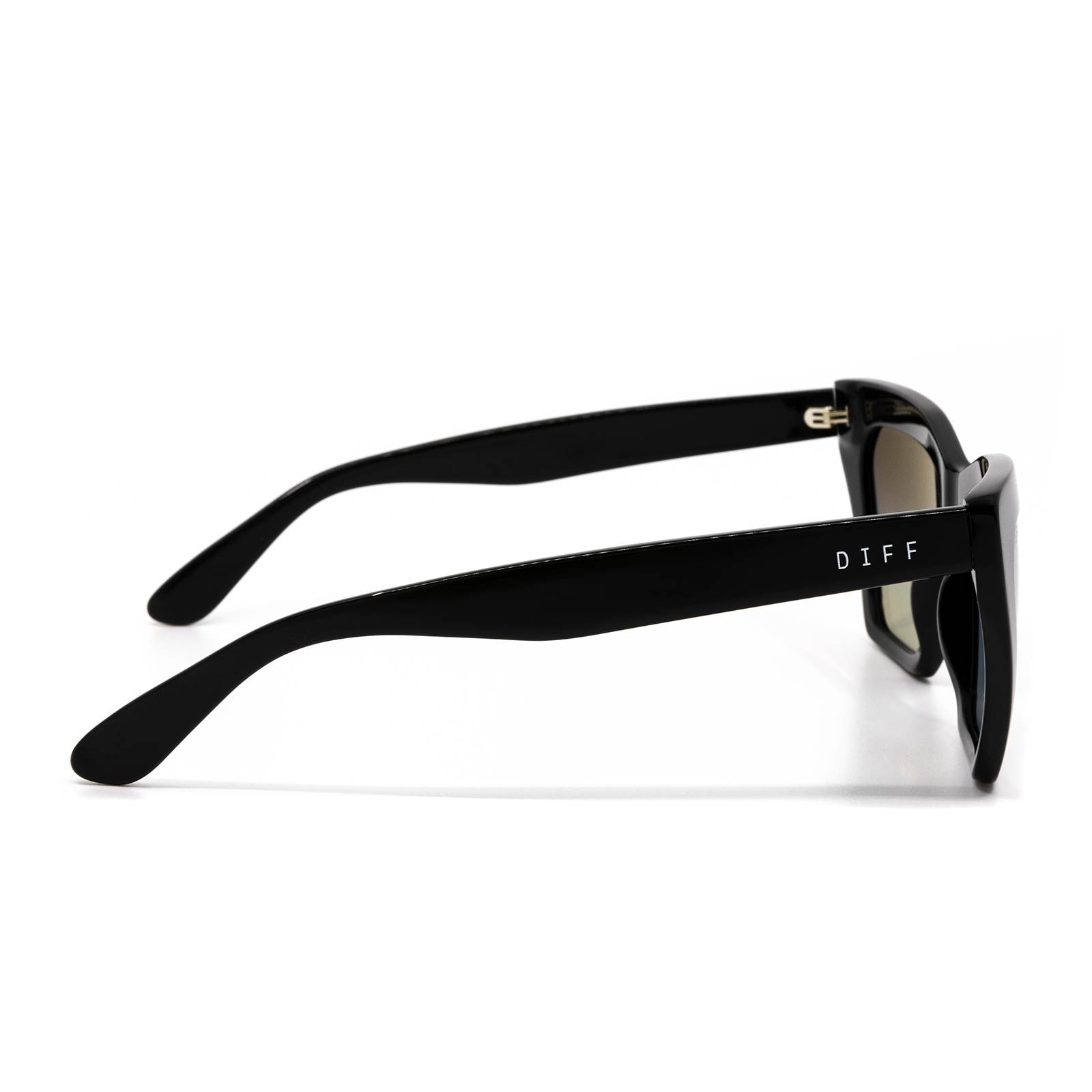 WREN - BLACK + GREY GRADIENT + POLARIZED SUNGLASSES sold by Diff Eyewear product image thumbnail 3
