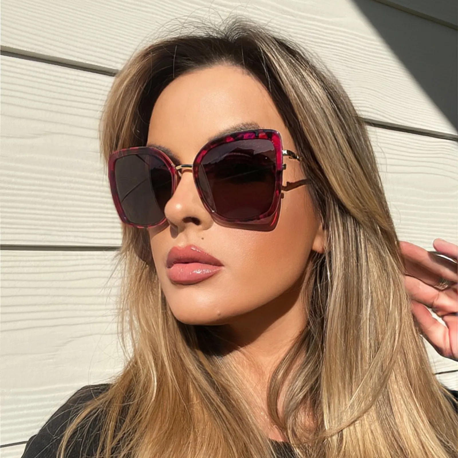 CLARISSE - PINK RUSH TORTOISE + GREY SUNGLASSES sold by Diff Eyewear product image thumbnail 5