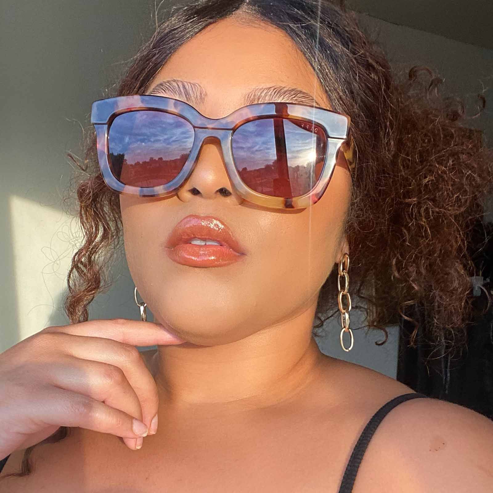 CARSON - LOTUS TORTOISE + BROWN GRADIENT SUNGLASSES sold by Diff Eyewear product image thumbnail 7