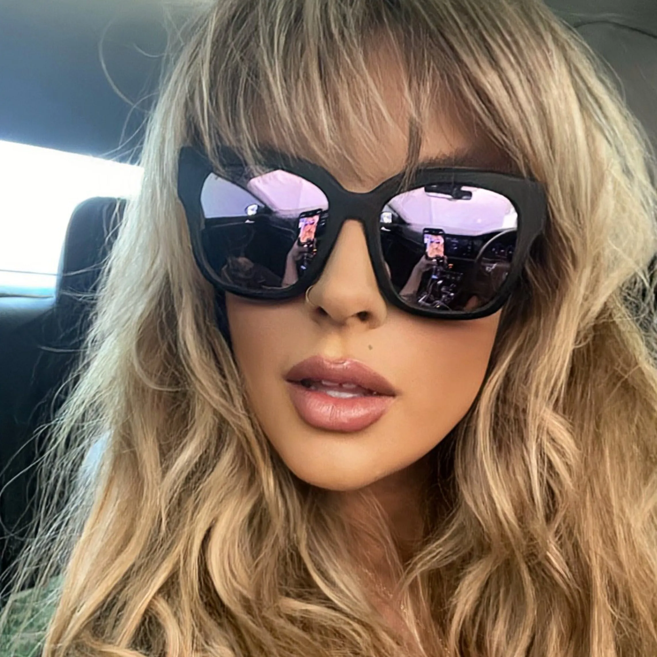 BELLA II - MATTE BLACK + LAVENDER FLASH SUNGLASSES sold by Diff Eyewear product image thumbnail 3