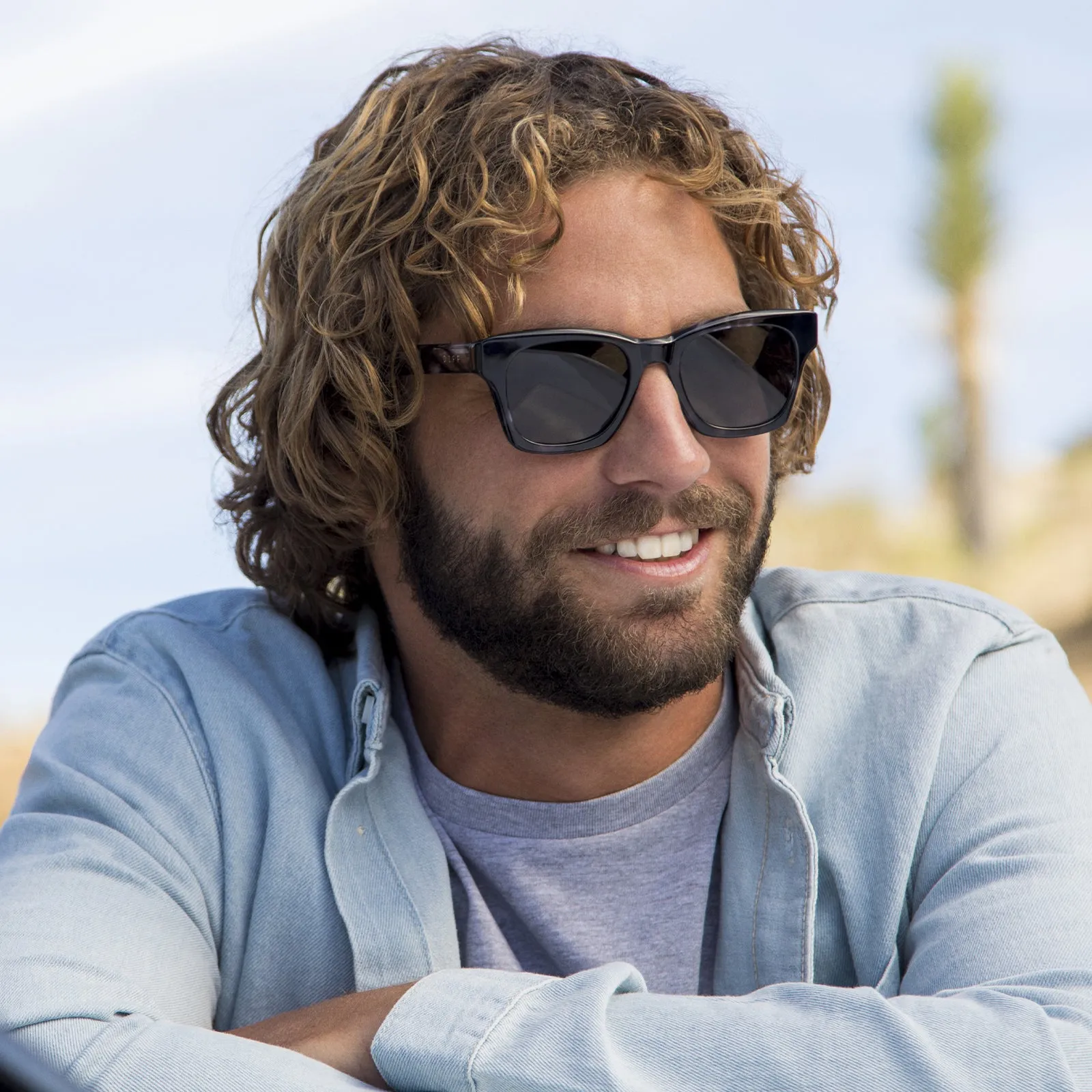 DEAN - BLACK + GREY POLARIZED SUNGLASSES sold by Diff Eyewear product image thumbnail 5