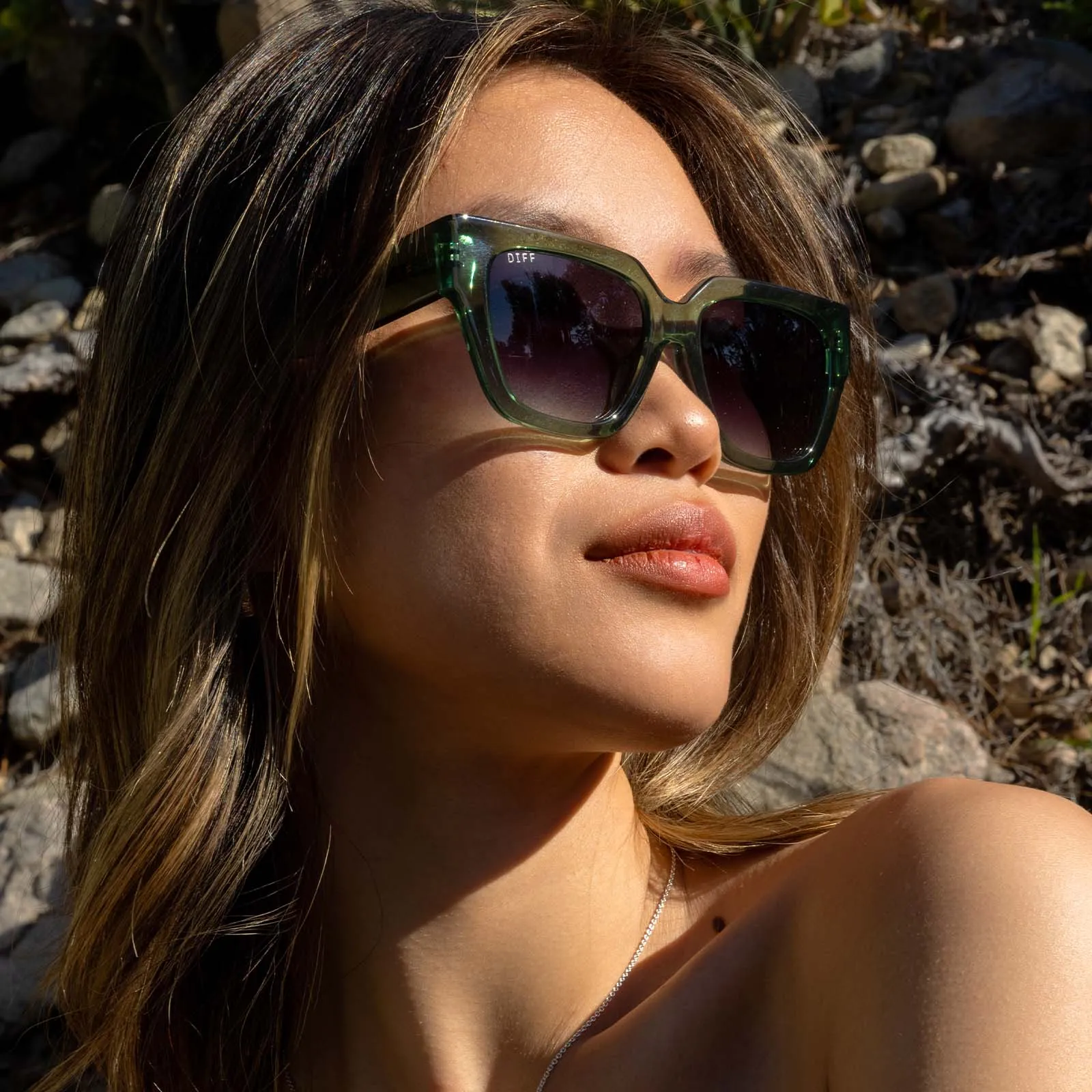 REMI II - SAGE CRYSTAL + G15 GRADIENT SUNGLASSES sold by Diff Eyewear product image thumbnail 5