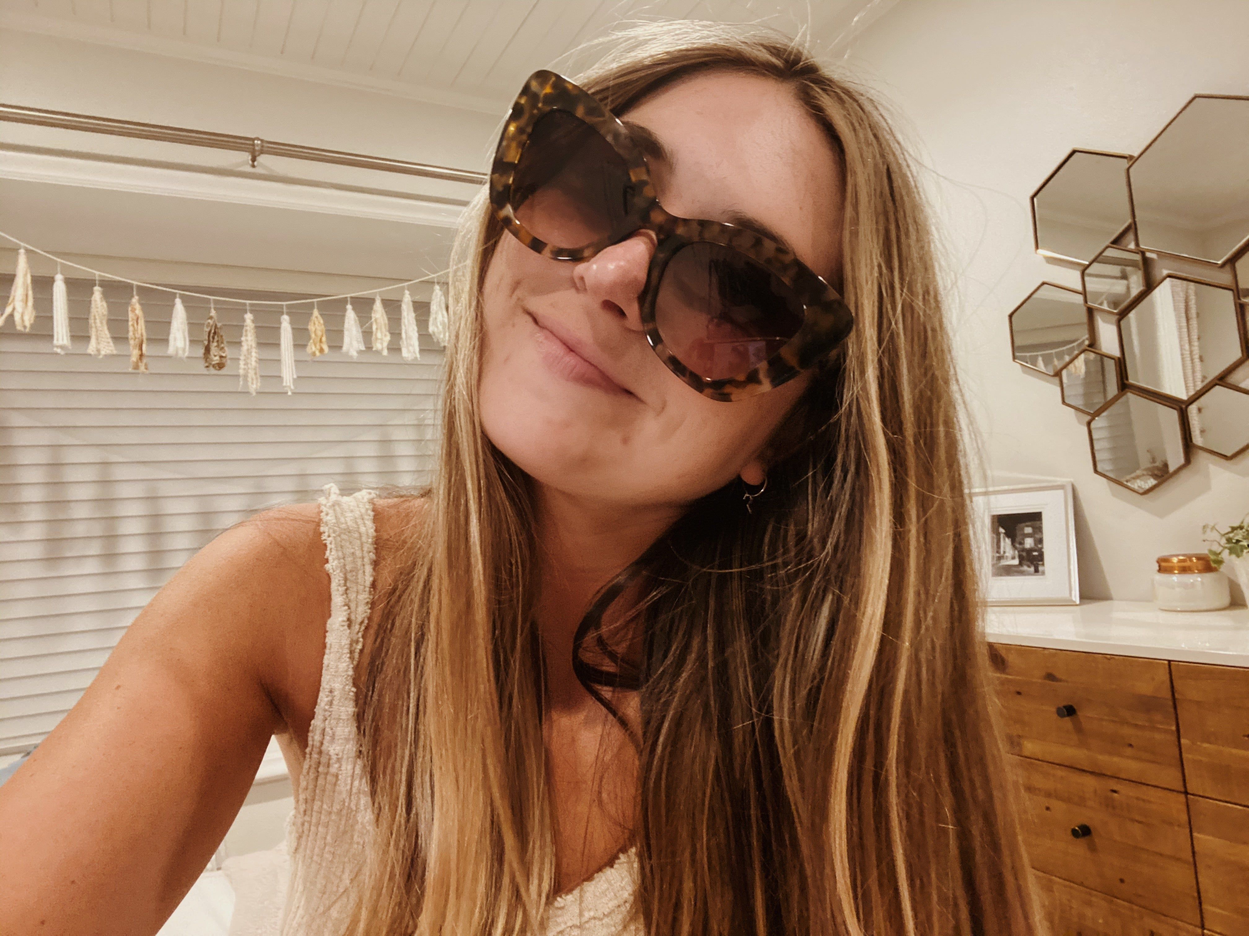 RAVEN - SEA TORTOISE + BROWN GRADIENT SUNGLASSES sold by Diff Eyewear product image thumbnail 4