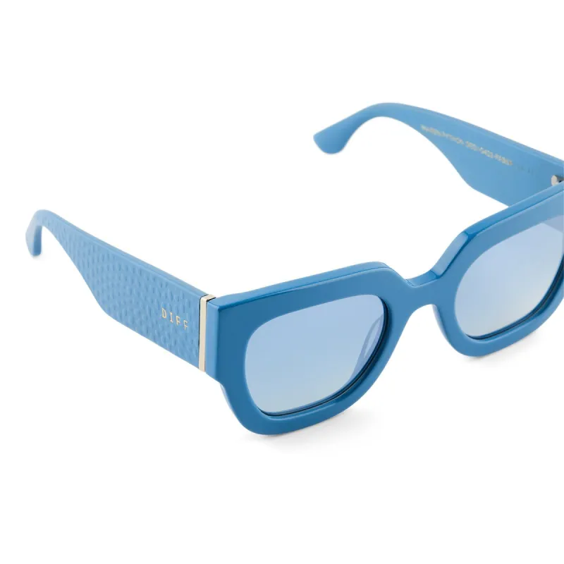 MAREN PYTHON - PALISADES BLUE + BLUE GRADIENT FLASH POLARIZED SUNGLASSES sold by Diff Eyewear