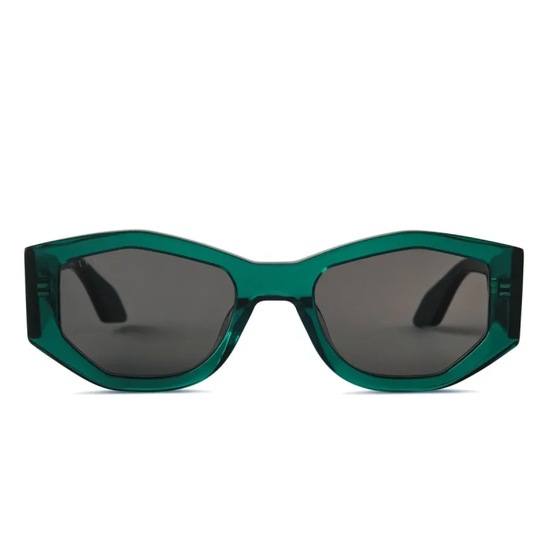 ZOE - DEEP IVY + G15 SUNGLASSES sold by Diff Eyewear