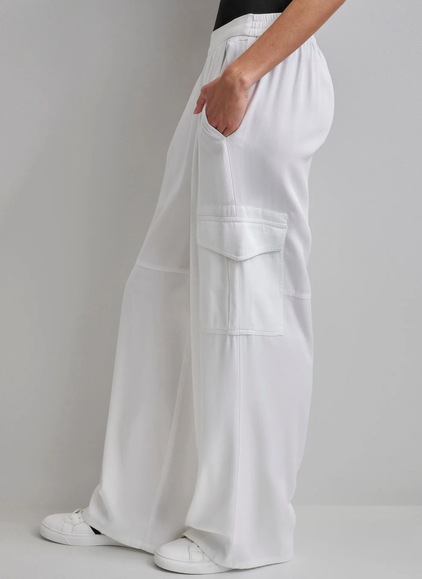 PULL ON CARGO PANT sold by DKNY product image thumbnail 3