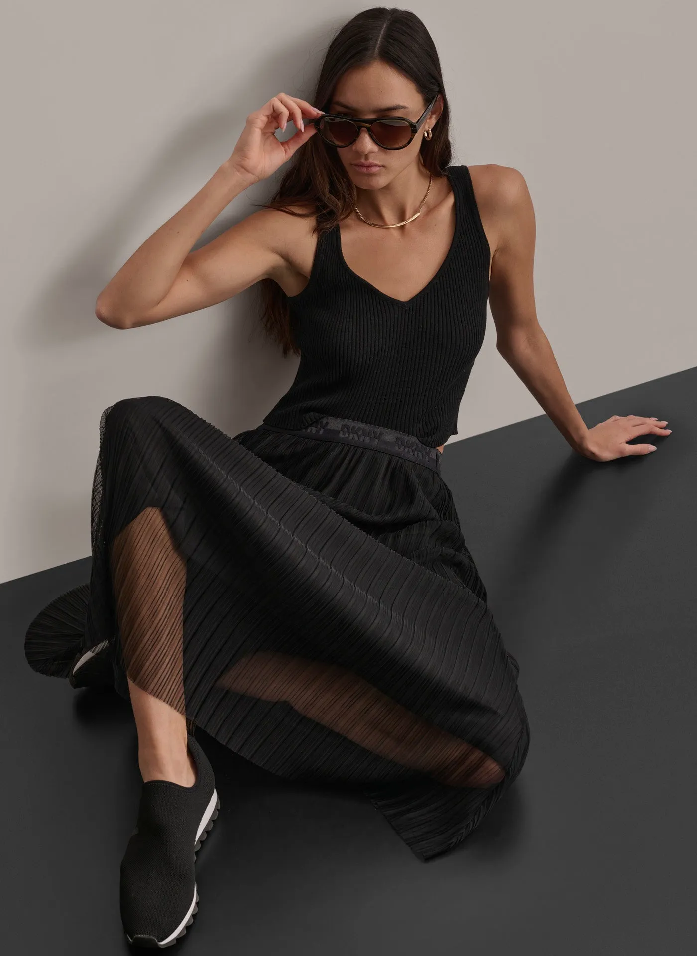 LOGO WAIST BAND TIERED MESH SKIRT sold by DKNY product image thumbnail 5