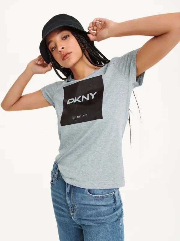 COATED BOX LOGO T-SHIRT  made by DKNY