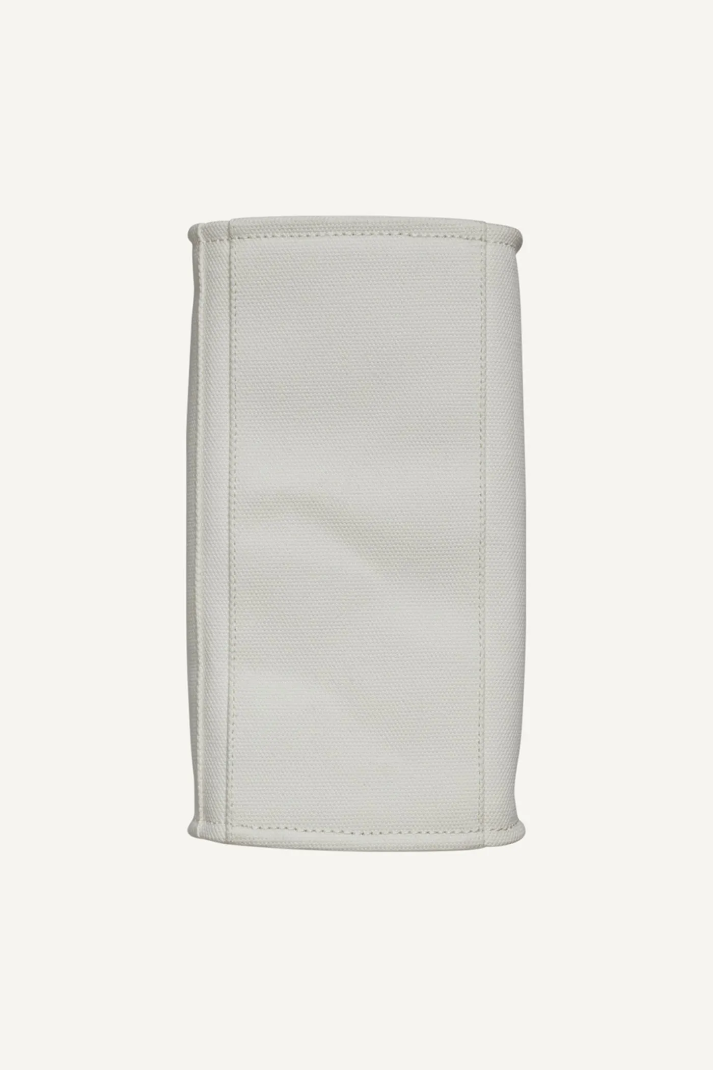 HADLEE MEDIUM TOTE sold by DKNY product image thumbnail 4