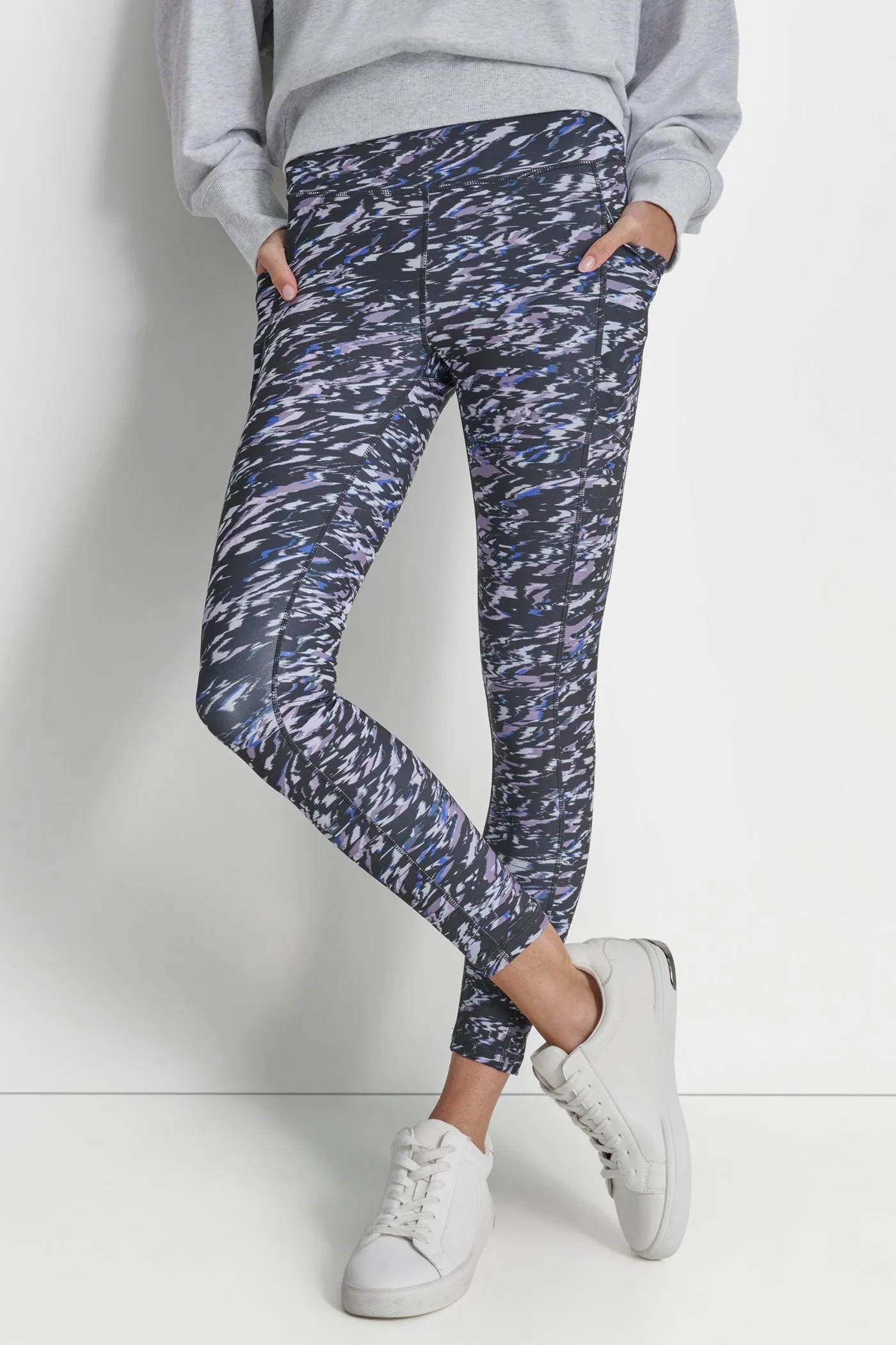 HIGH WAIST 7/8 PRINTED LEGGINGS sold by DKNY product image thumbnail 3