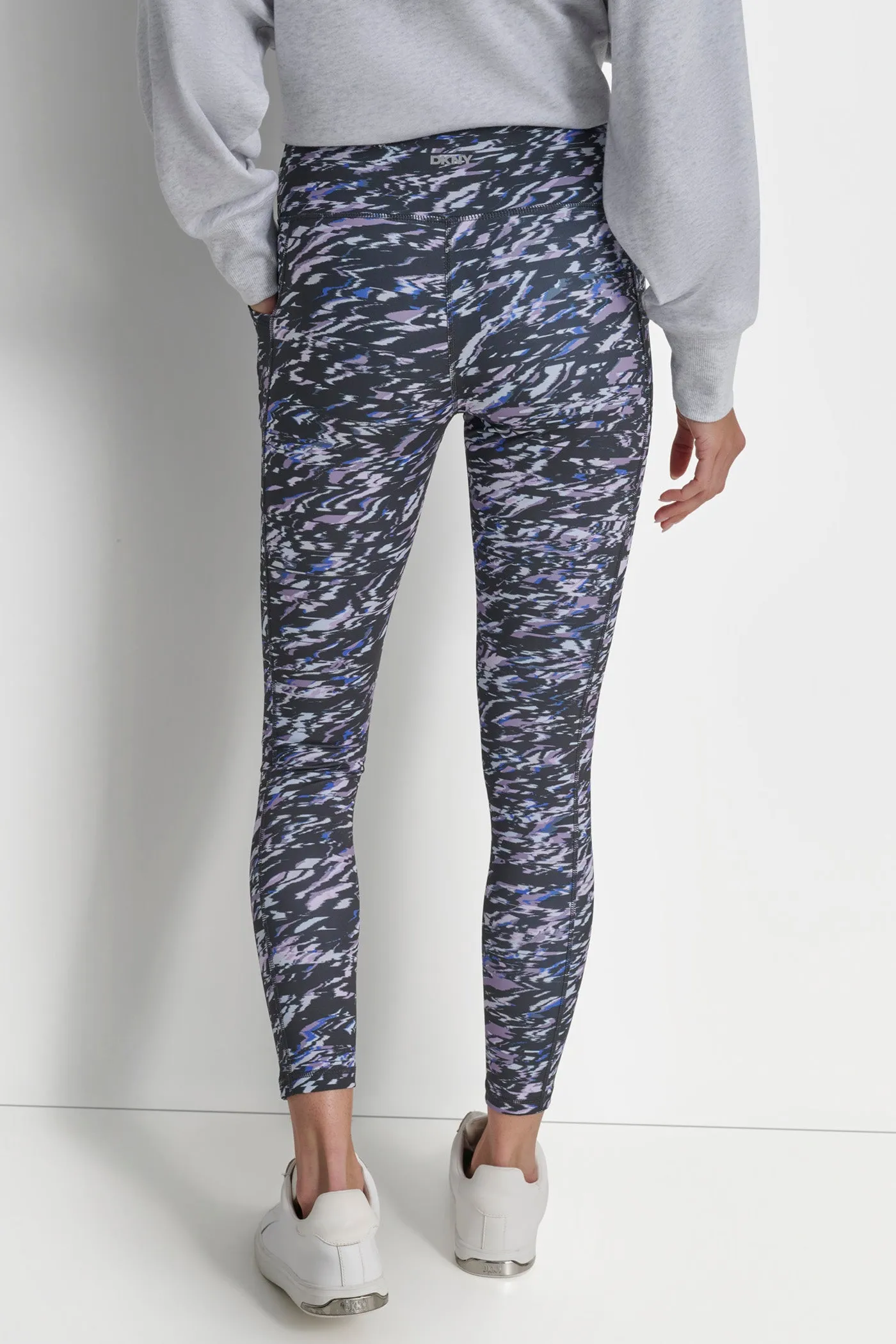 HIGH WAIST 7/8 PRINTED LEGGINGS sold by DKNY