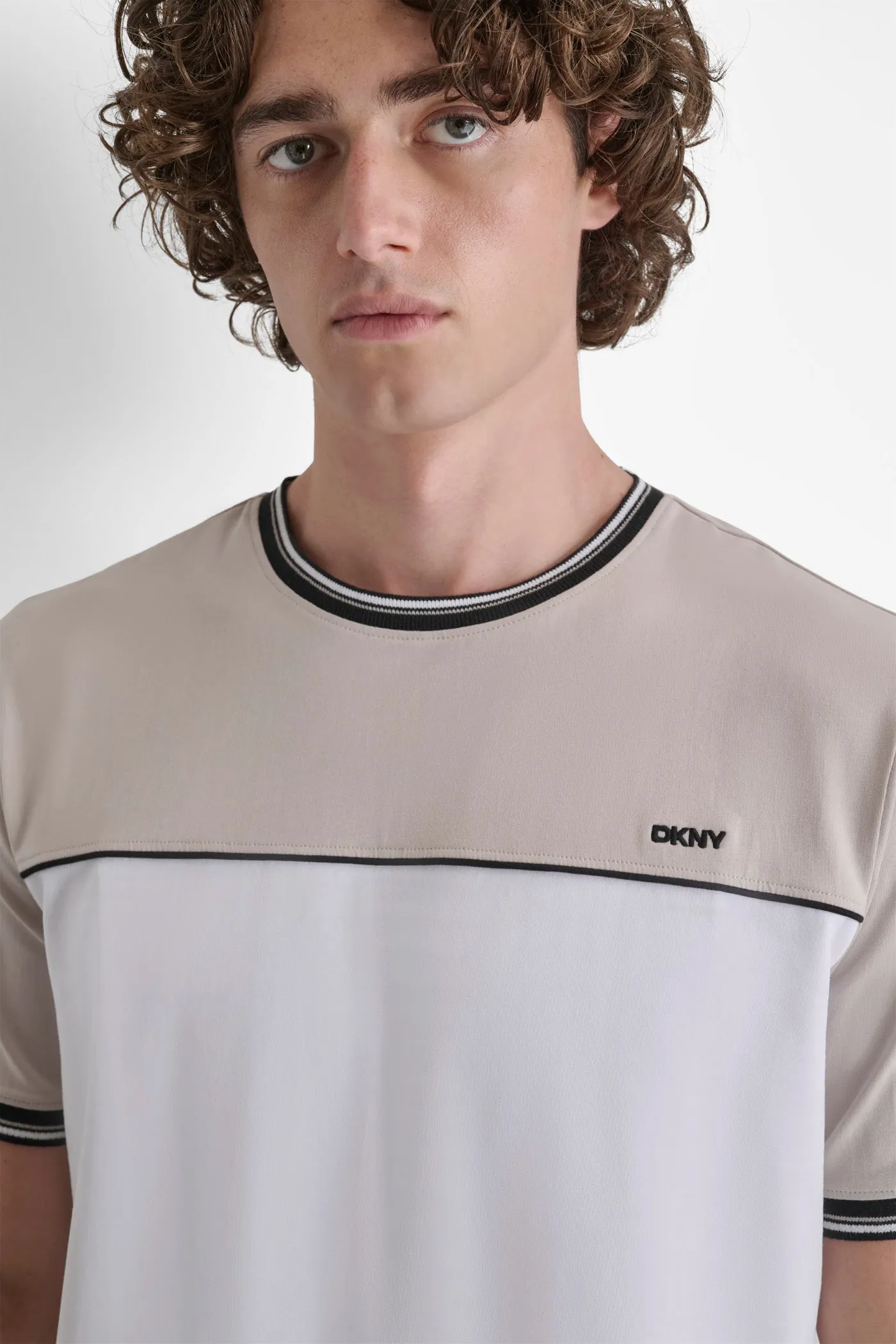 ADAN TEE sold by DKNY product image thumbnail 5