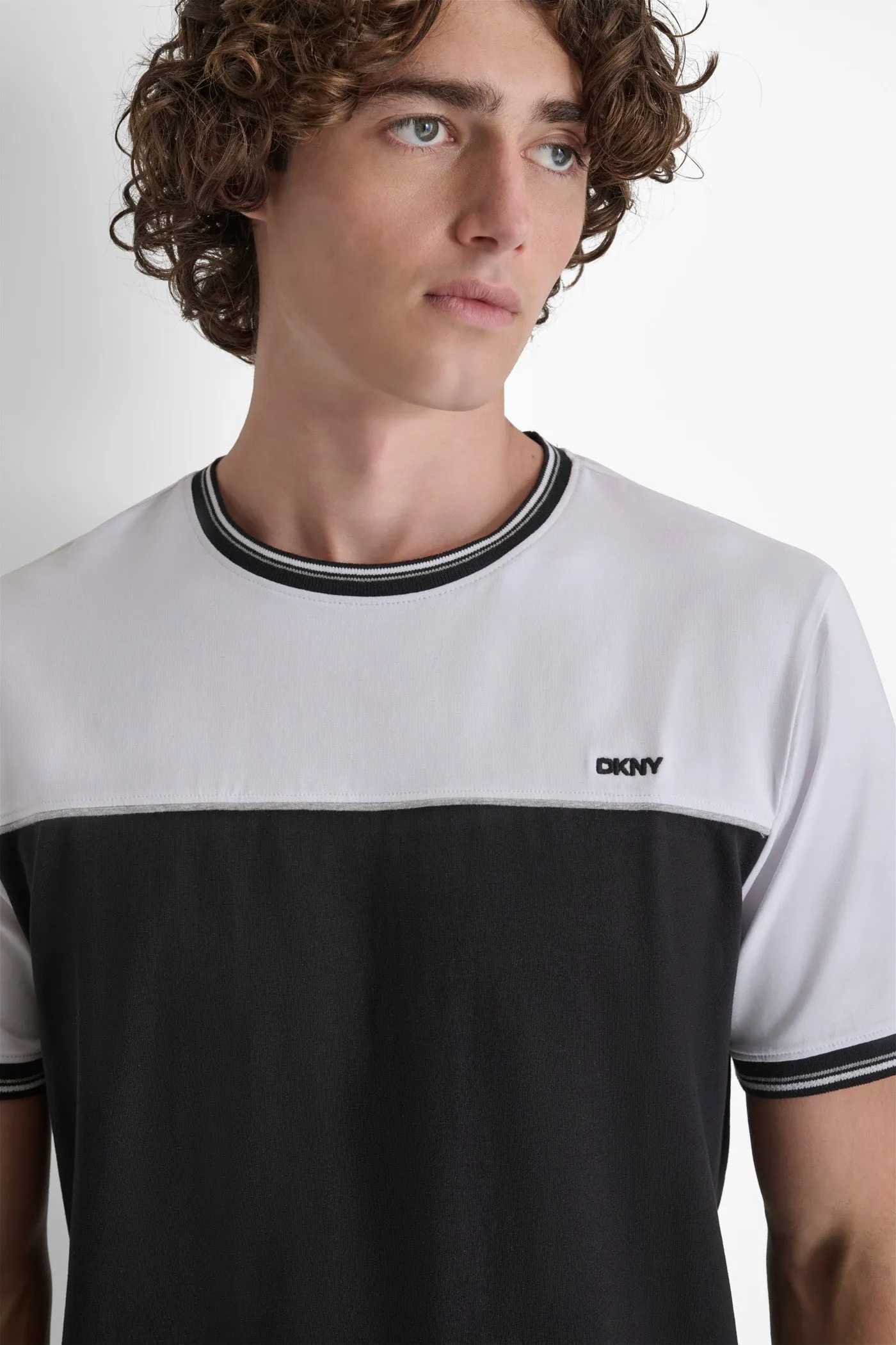 ADAN TEE sold by DKNY product image thumbnail 5