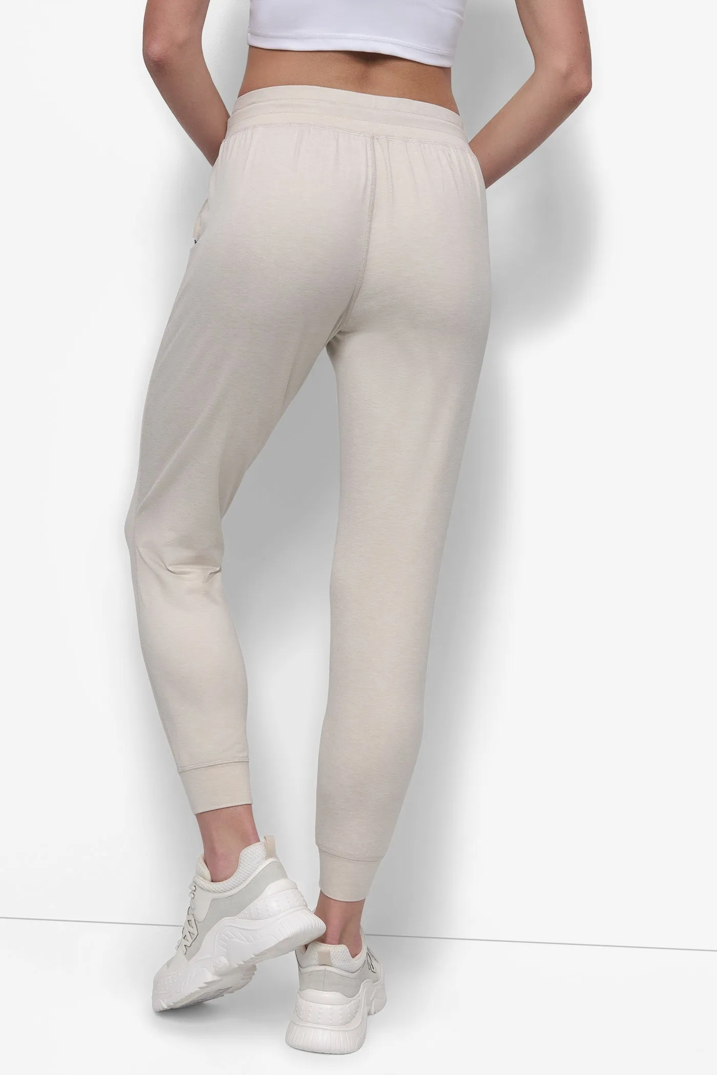 CROPPED HIGH-RISE SLIM JOGGER sold by DKNY product image thumbnail 2
