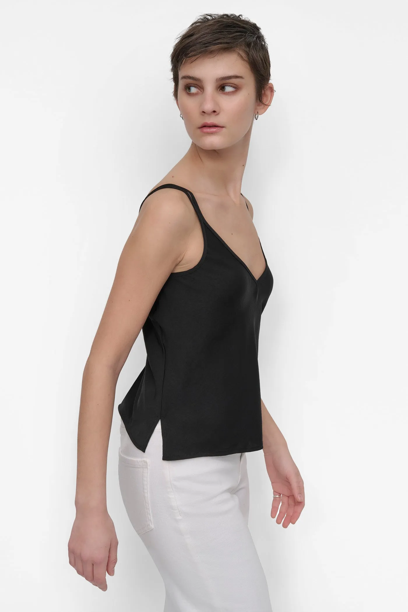 STRAPPY V-NECK CAMI W/ADJUSTABLE STRAPS sold by DKNY product image thumbnail 3