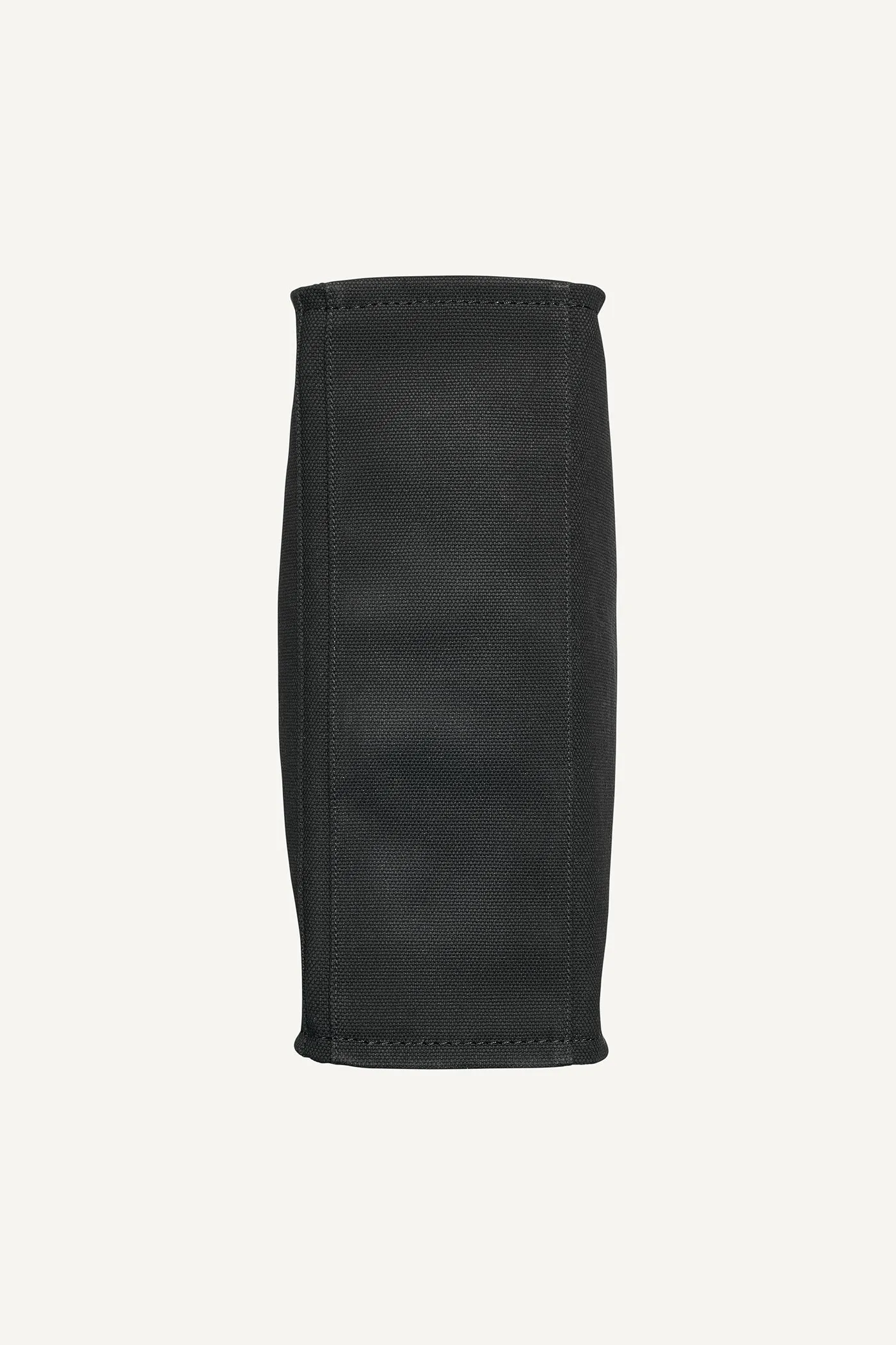 HADLEE LARGE TOTE BAG sold by DKNY product image thumbnail 5