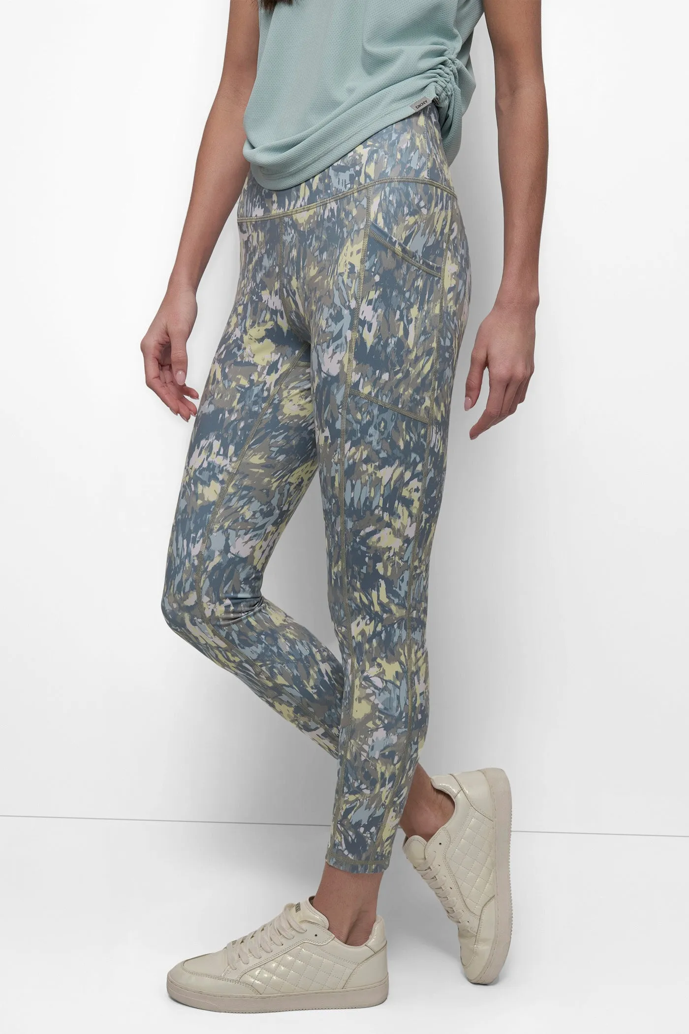 HIGH WAIST PRINTED FITNESS TIGHT WITH POCKETS sold by DKNY product image thumbnail 3