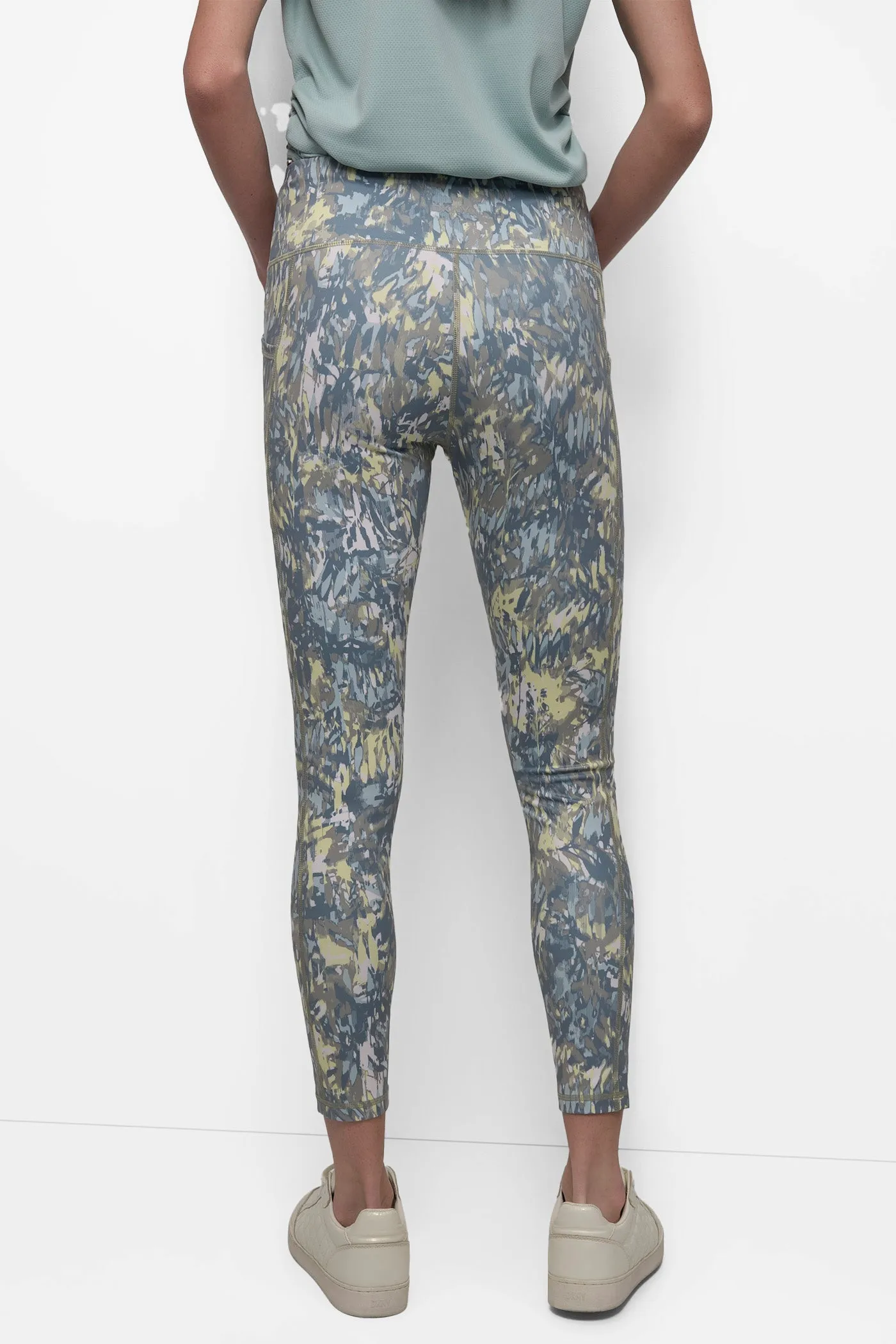 HIGH WAIST PRINTED FITNESS TIGHT WITH POCKETS sold by DKNY product image thumbnail 2