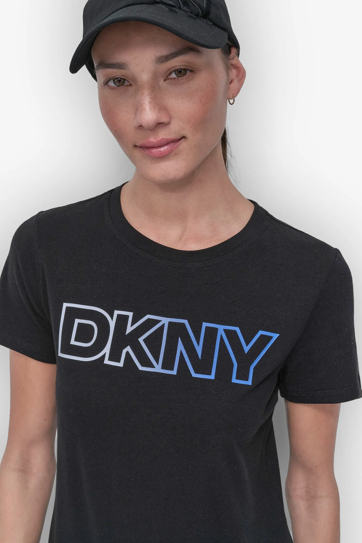 OMBRÉ LOGO PERFORMANCE TEE sold by DKNY product image thumbnail 4