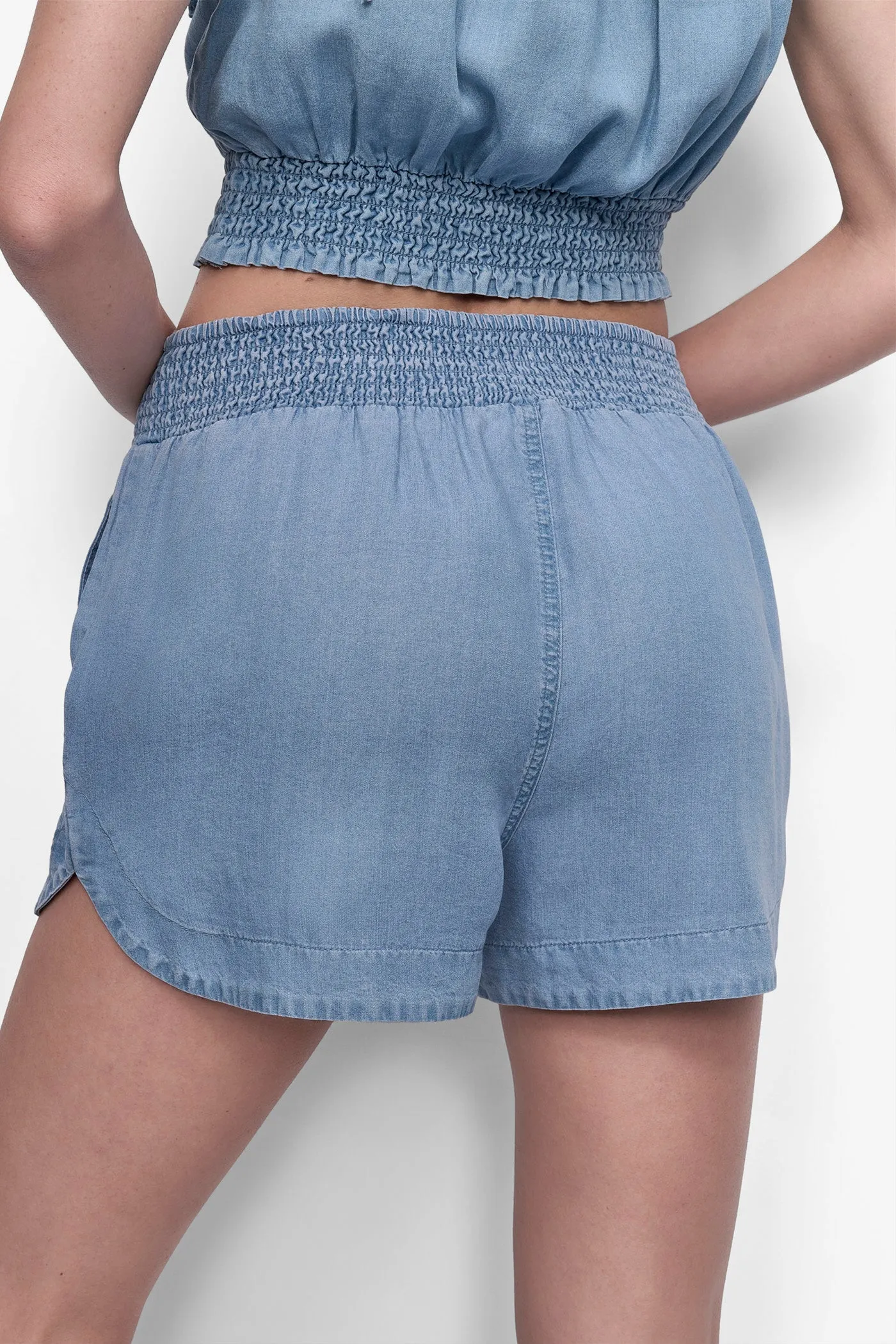 HIGH-RISE TENCEL™ SHORTS sold by DKNY product image thumbnail 2