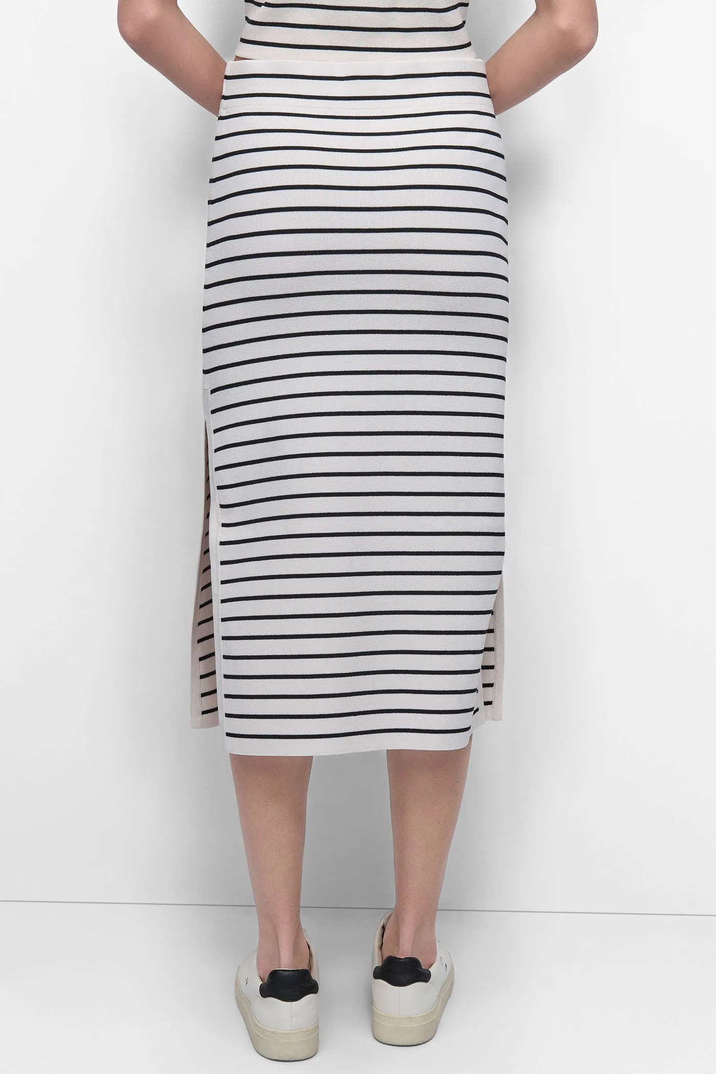 HIGH-RISE MIDI SWEATER PENCIL SKIRT sold by DKNY product image thumbnail 2