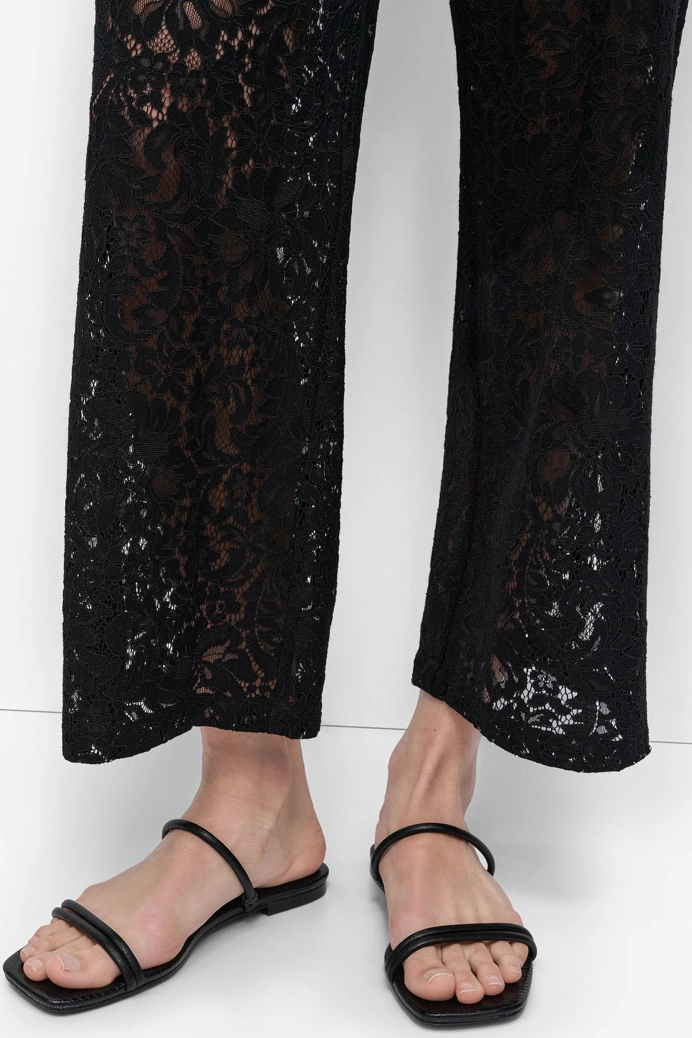 CROPPED LACE STRAIGHT LEG TROUSER sold by DKNY product image thumbnail 4