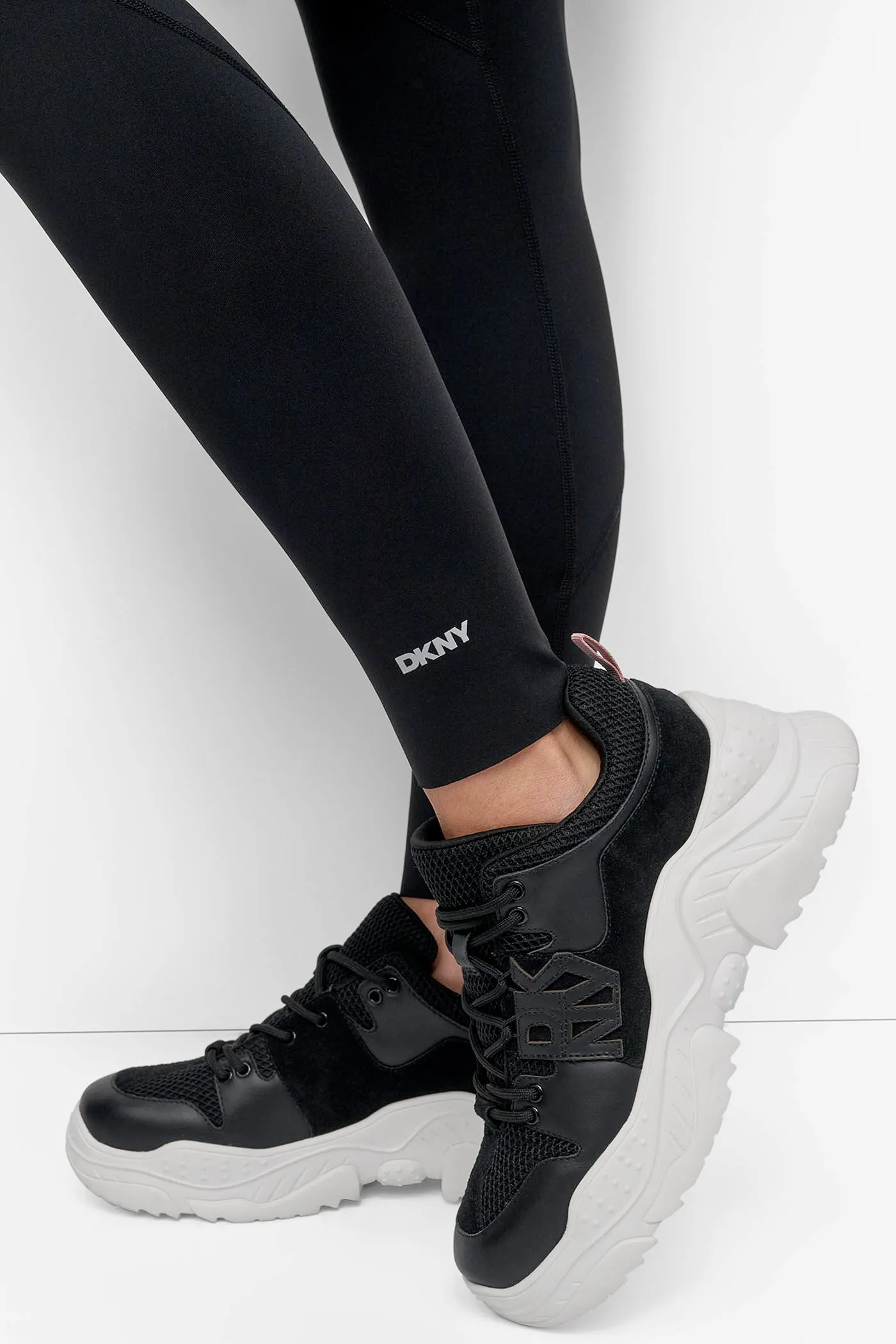 HIGH-RISE LOGO 7/8-LENGTH LEGGING sold by DKNY product image thumbnail 4