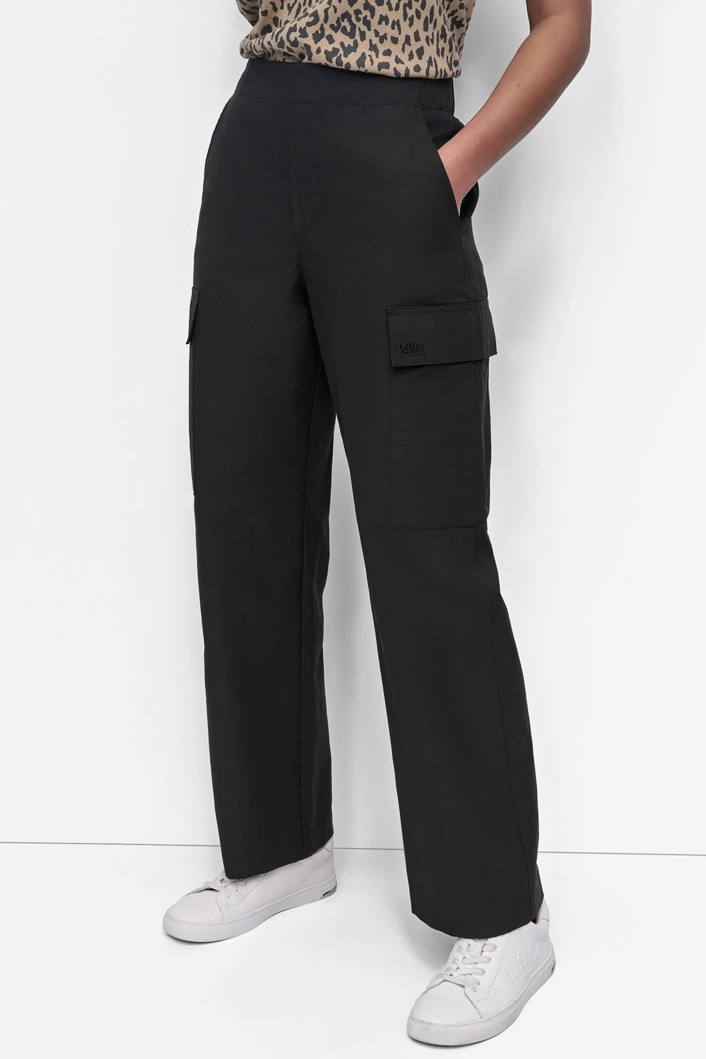 HIGH-RISE STRAIGHT-LEG CARGO PANT sold by DKNY product image thumbnail 4