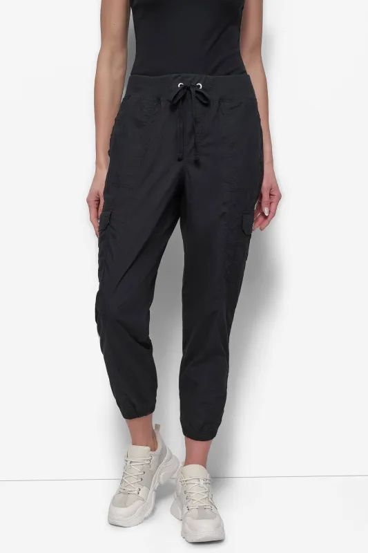 HIGH-RISE SLIM UTILITY CARGO JOGGER sold by DKNY