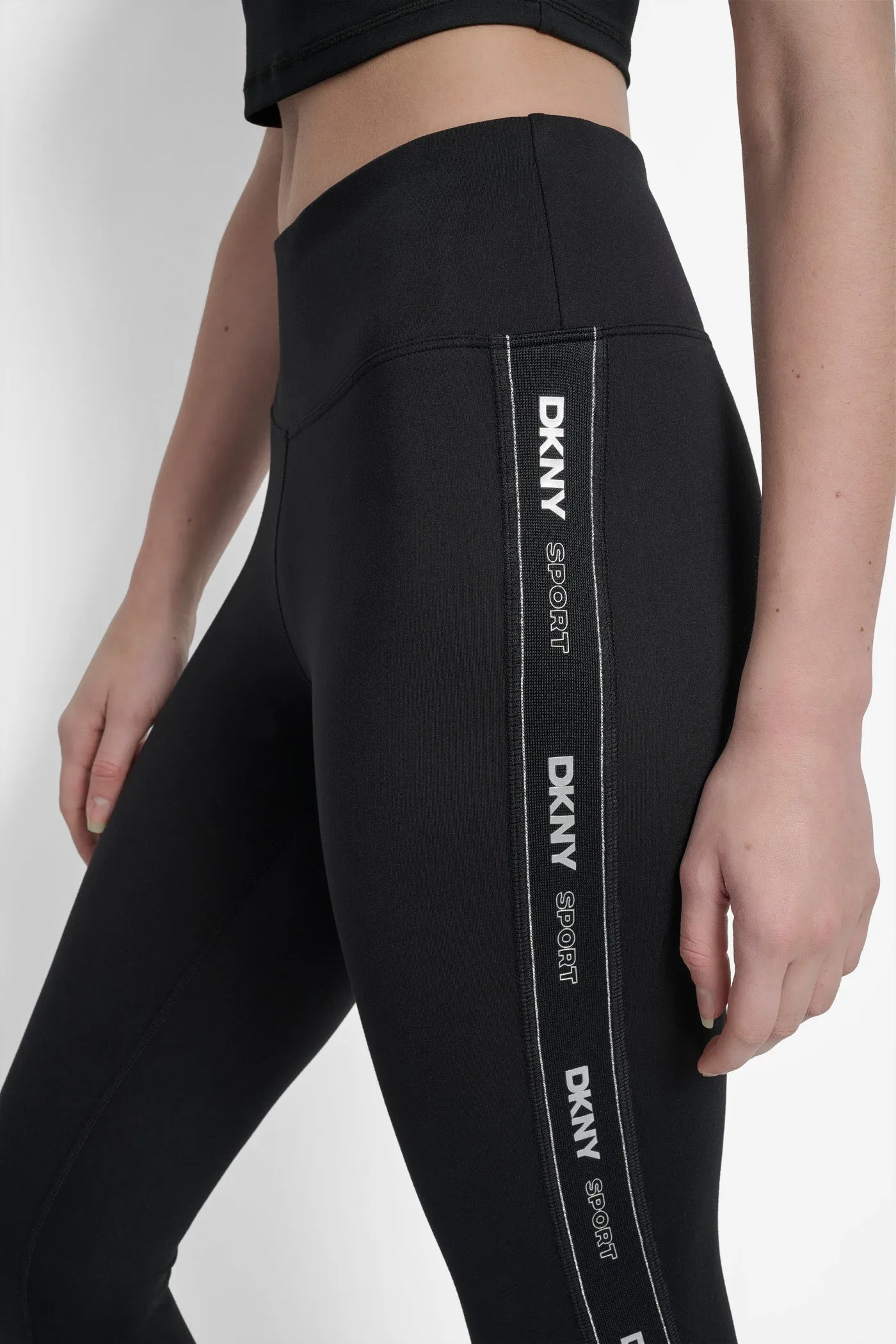 BALANCE COMPRESSION HIGH WAIST 7/8 TIGHT WITH LOGO sold by DKNY product image thumbnail 4