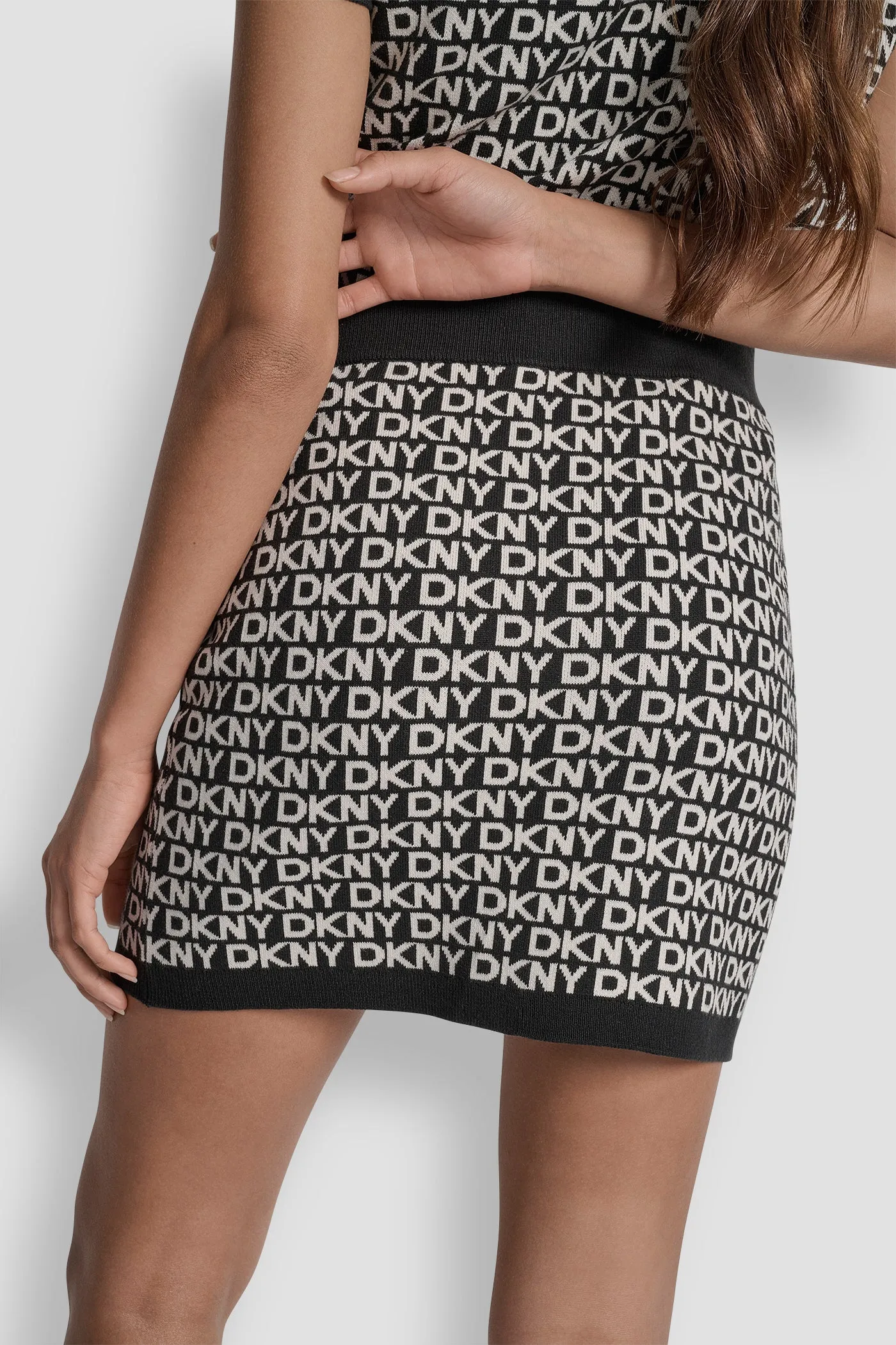 LOGO JACQUARD SHORT SKIRT sold by DKNY product image thumbnail 2