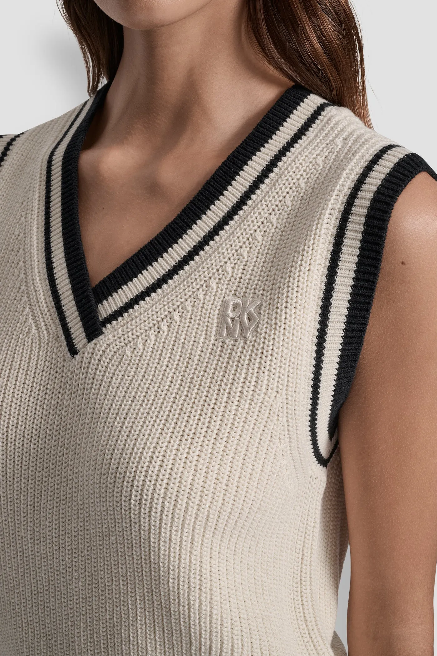 V-NECK TIPPED SLEEVELESS SWEATER sold by DKNY product image thumbnail 4