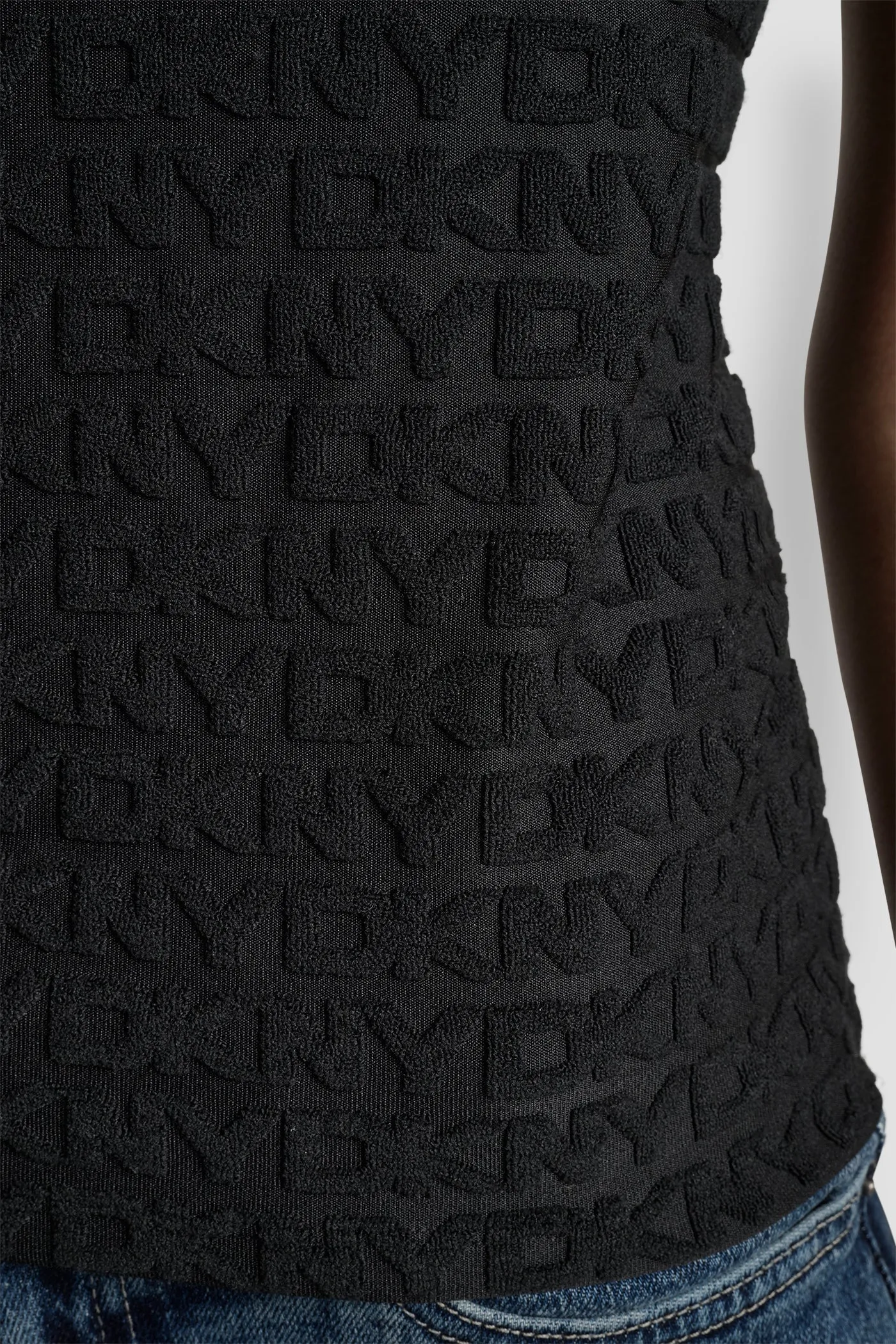 LOGO JACQUARD SHORT SLEEVE CREW NECK TEE sold by DKNY product image thumbnail 5