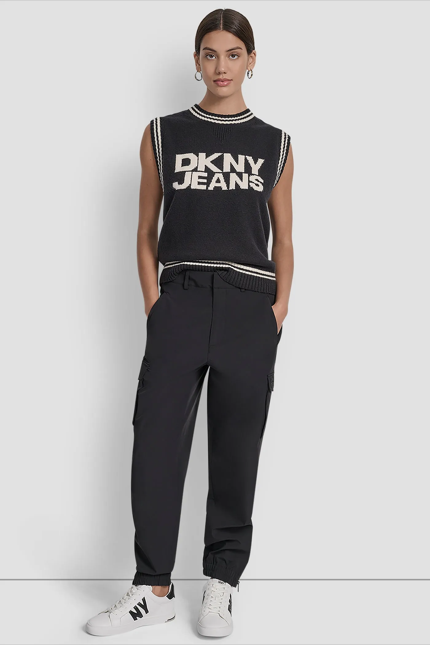 HIGH WAIST CARGO JOGGER WITH ZIPPER OPENING AT ANKLE sold by DKNY product image thumbnail 4