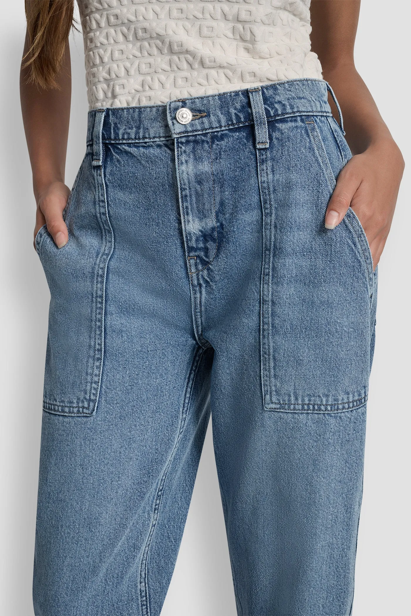 HIGH-RISE UTILITY BARREL LEG sold by DKNY product image thumbnail 4