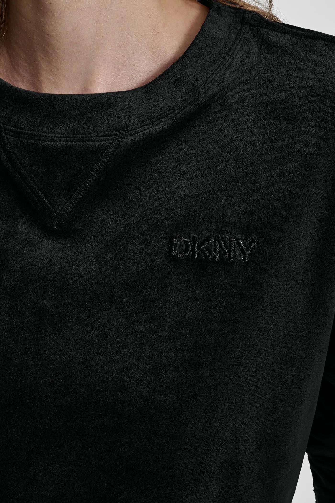 VELOUR HIGH LOW LOGO PULLOVER sold by DKNY product image thumbnail 4