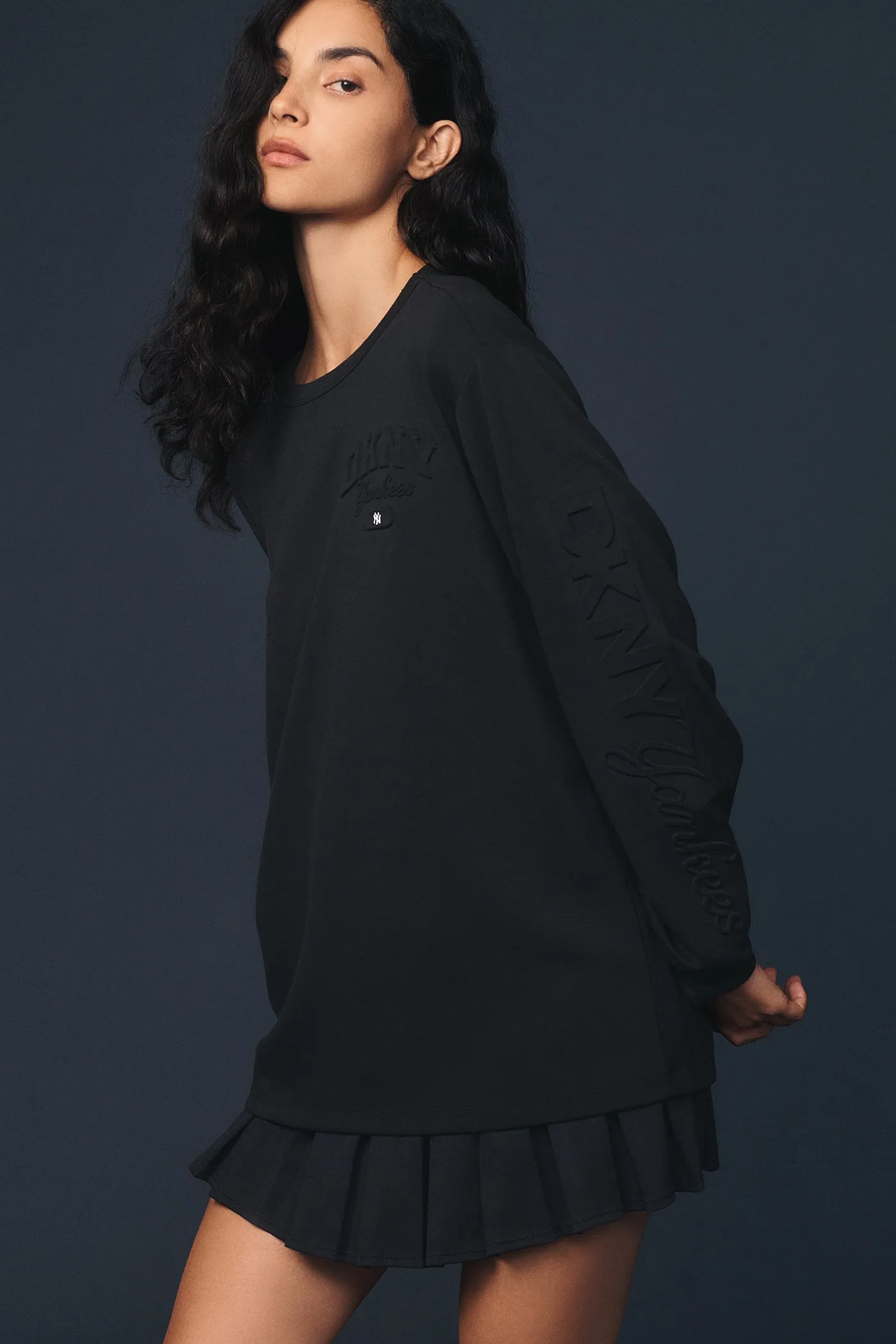 DKNY X YANKEES EMBOSSED TEE sold by DKNY product image thumbnail 3