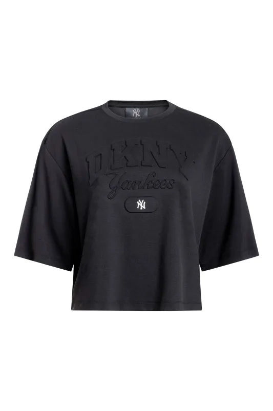 DKNY X YANKEES CROPPED TEE made by DKNY