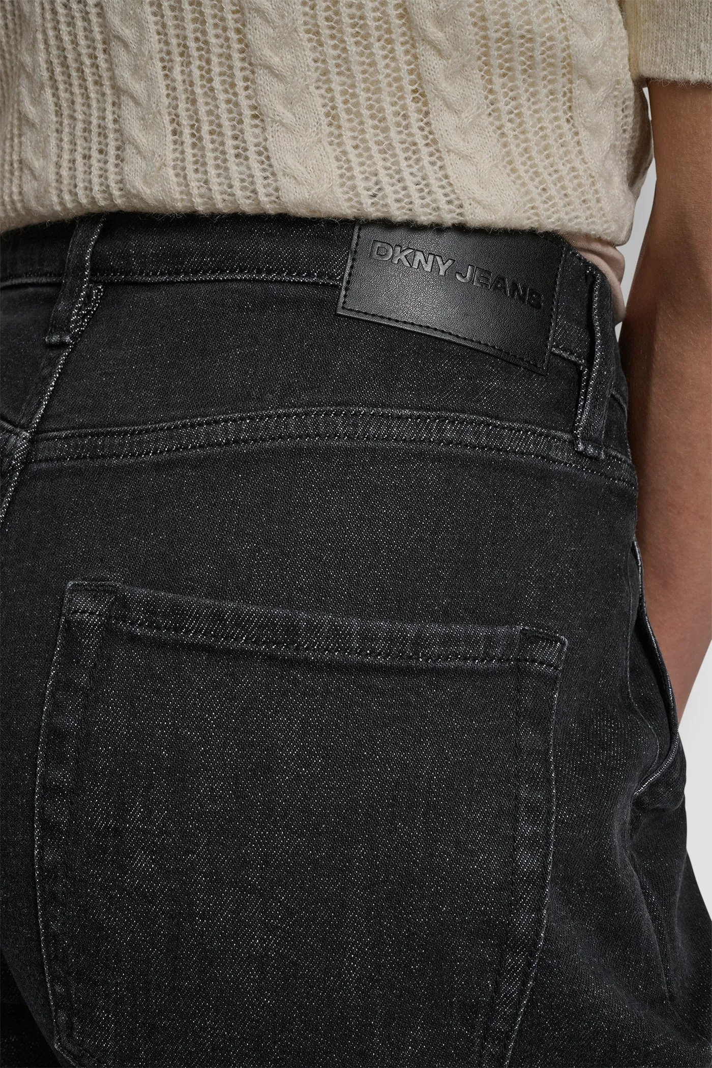 HIGH RISE TAILORED TROUSER 31 INCH INSEAM sold by DKNY product image thumbnail 5