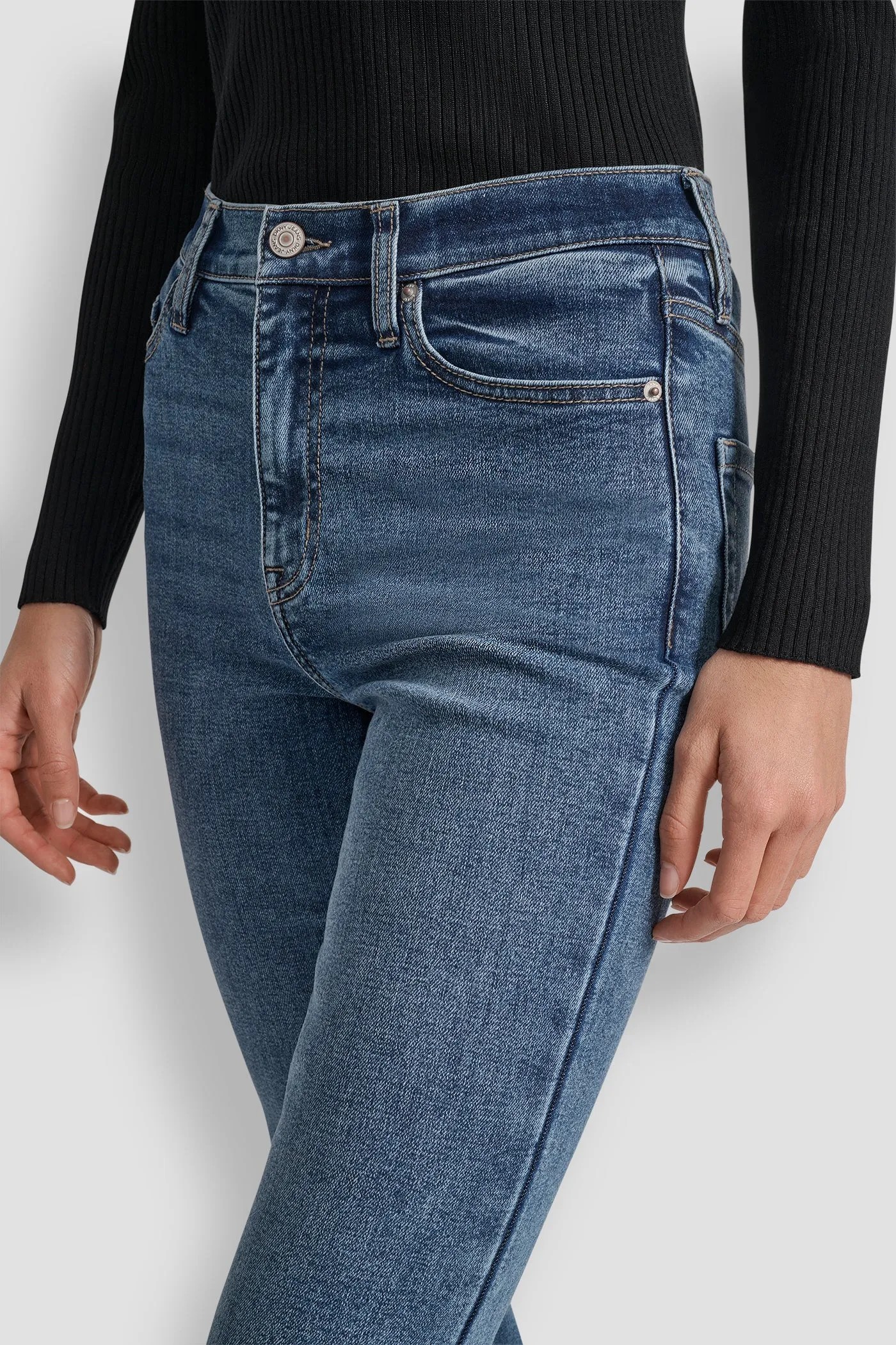 WILLIAMSBURG HIGH RISE FLARE 32 INCH INSEAM sold by DKNY product image thumbnail 4