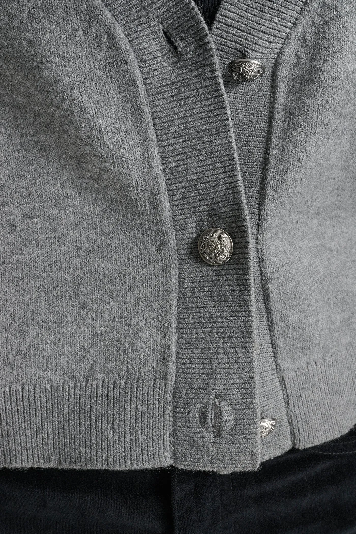 V-NECK RAGLAN CARDIGAN WITH REGAL BUTTONS sold by DKNY product image thumbnail 4