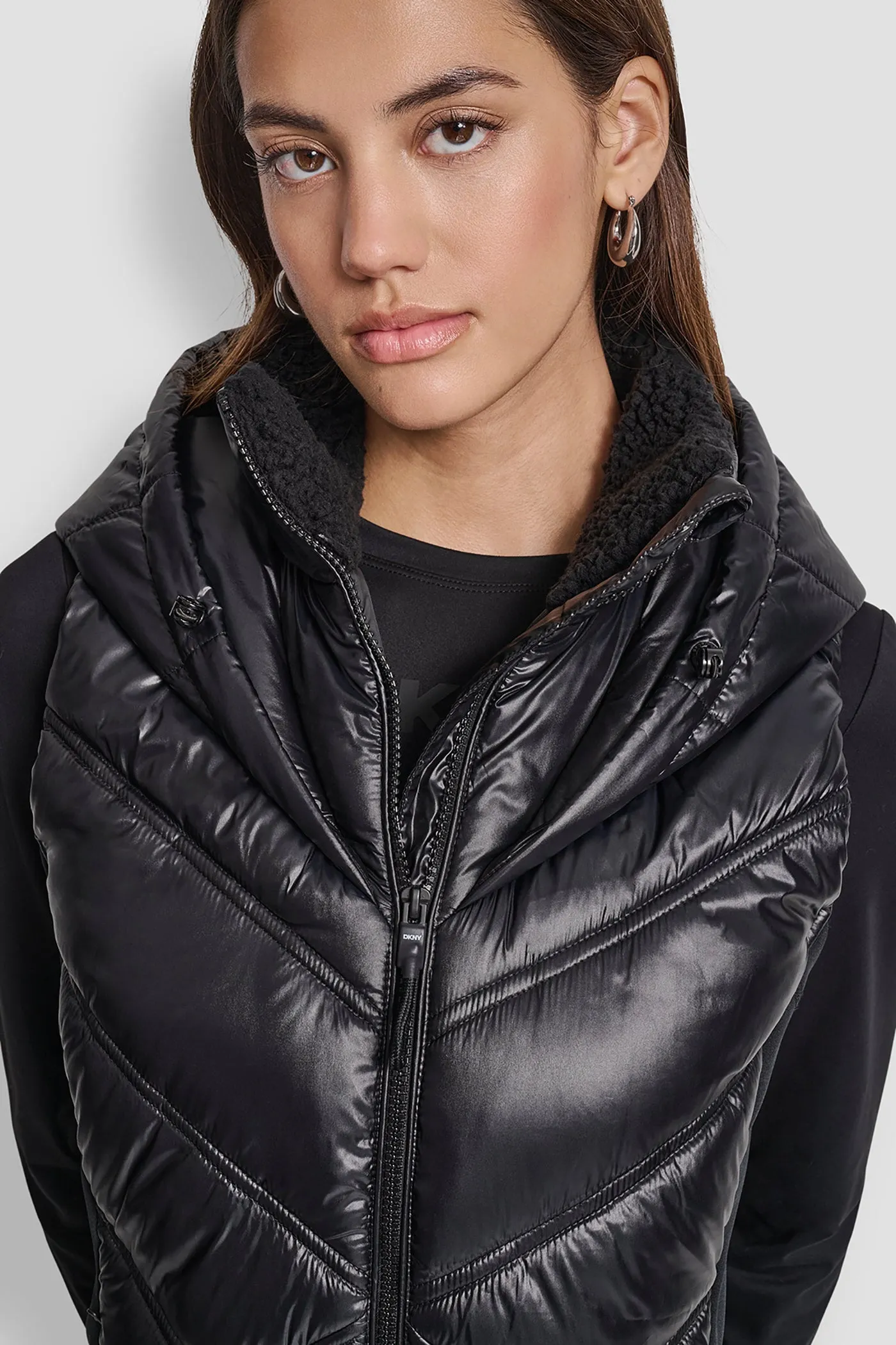 SCUBA-PANELED PUFFER VEST sold by DKNY product image thumbnail 4