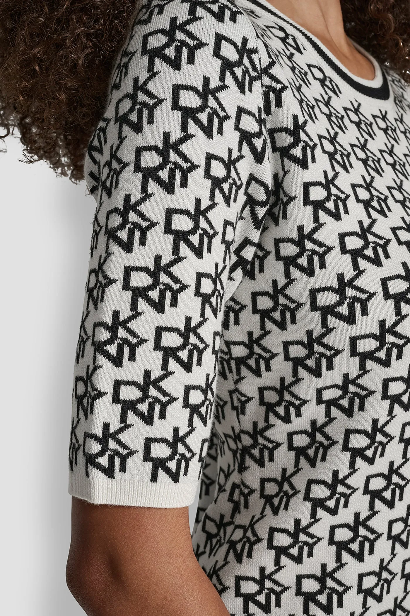 SHORT SLEEVE LOGO INTARSIA SWEATER DRESS sold by DKNY product image thumbnail 5