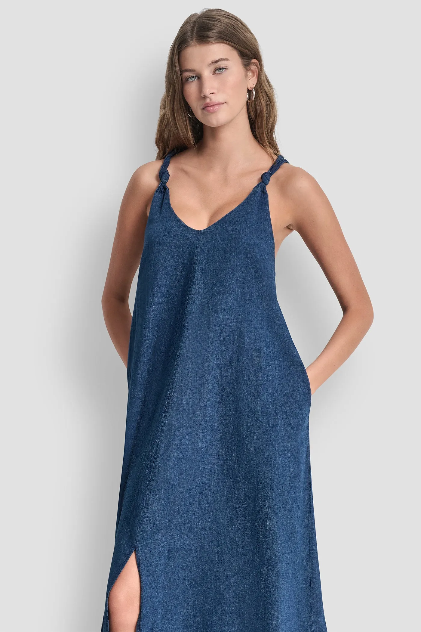 KNOTTED STRAP V-NECK MAXI DRESS sold by DKNY product image thumbnail 5