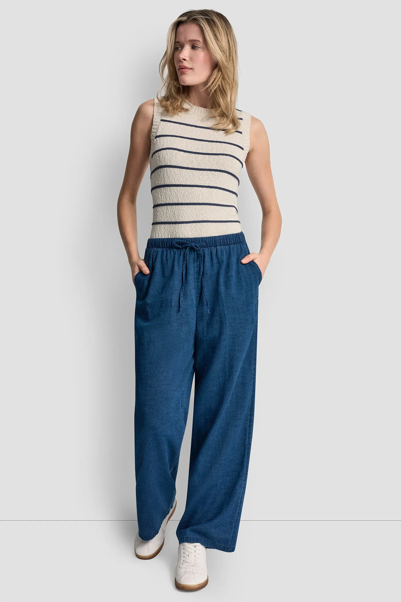 HIGH-WAIST PULL-ON PANT sold by DKNY product image thumbnail 2