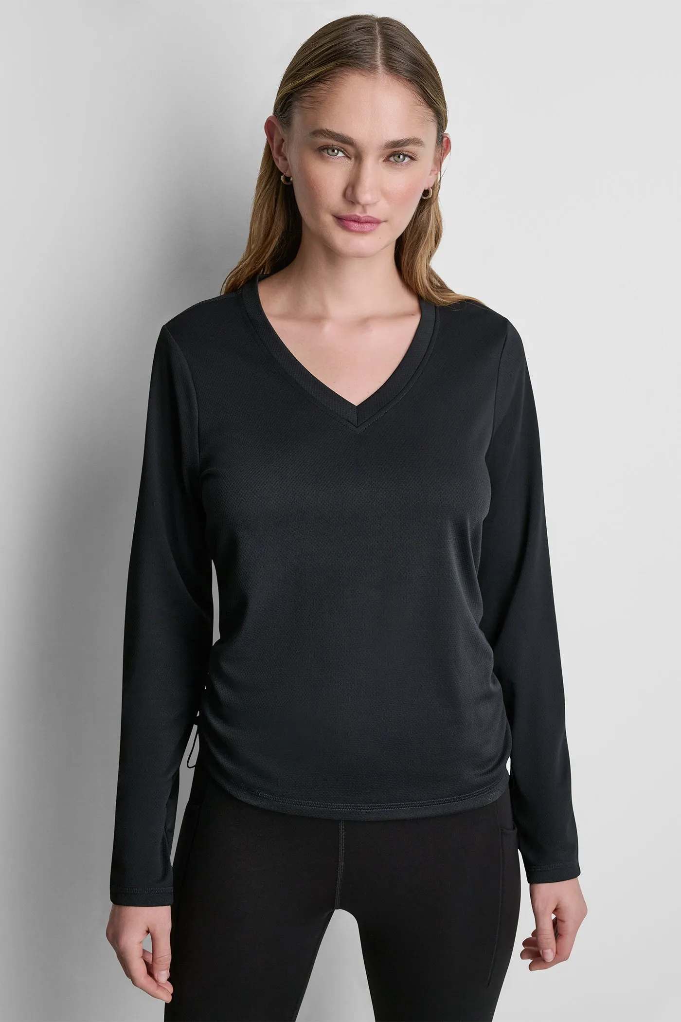 LONG SLEEVE V-NECK TECH TEE sold by DKNY product image thumbnail 2
