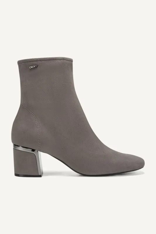 CHIARA HEELED BOOTIE made by DKNY